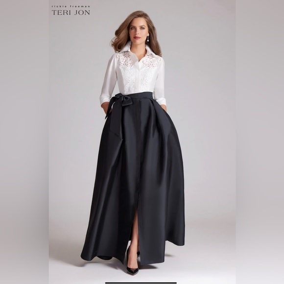 TERI JON gown (one piece) - Picture 1 of 7